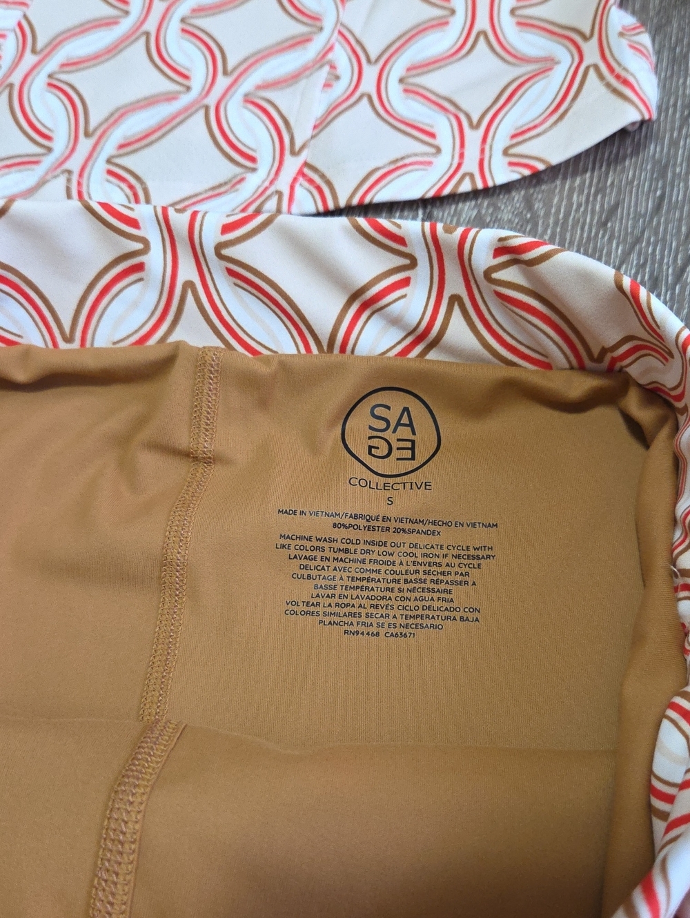 New! SAGE Collective Pro Shop GeoPrint Long Sleeve Top & Matching Ruffle Skort - Picture 9 of 11